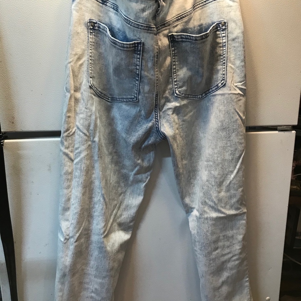 Women’s jeans
